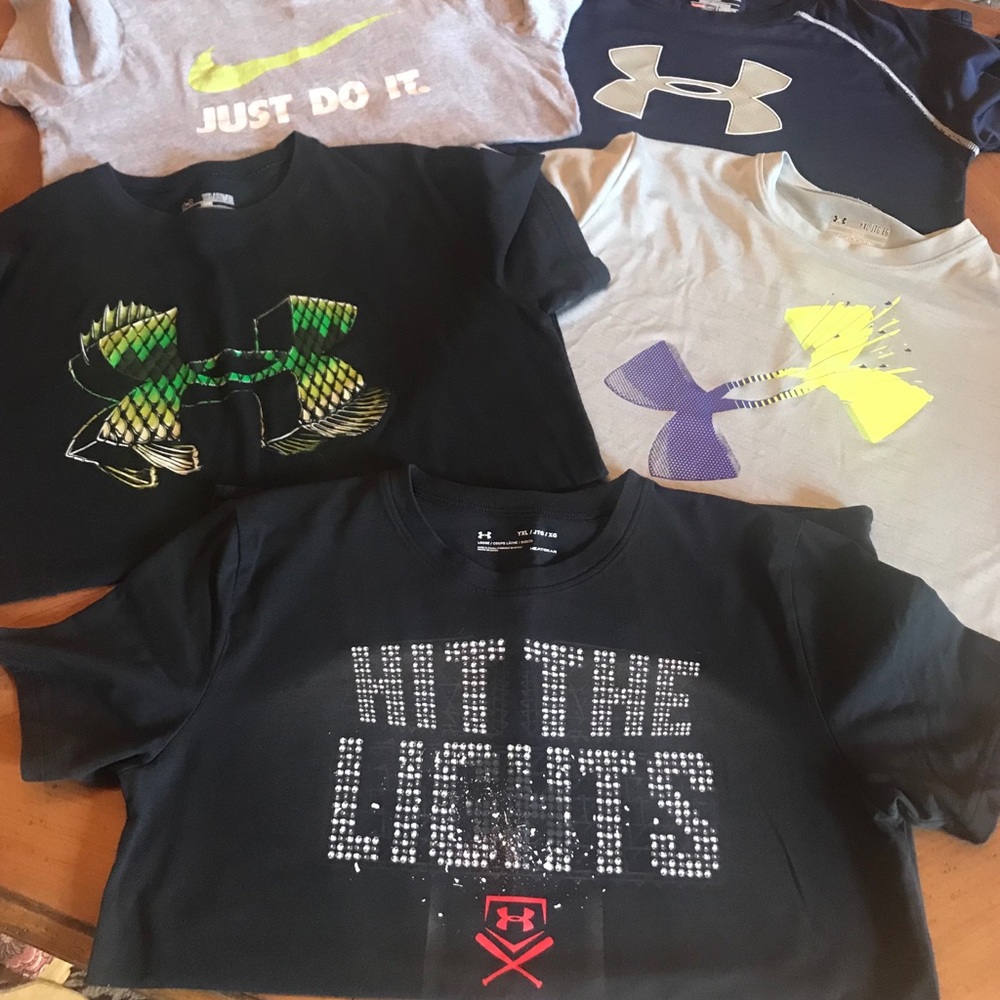 NAME BRAND T-SHIRT BUNDLE!!!
